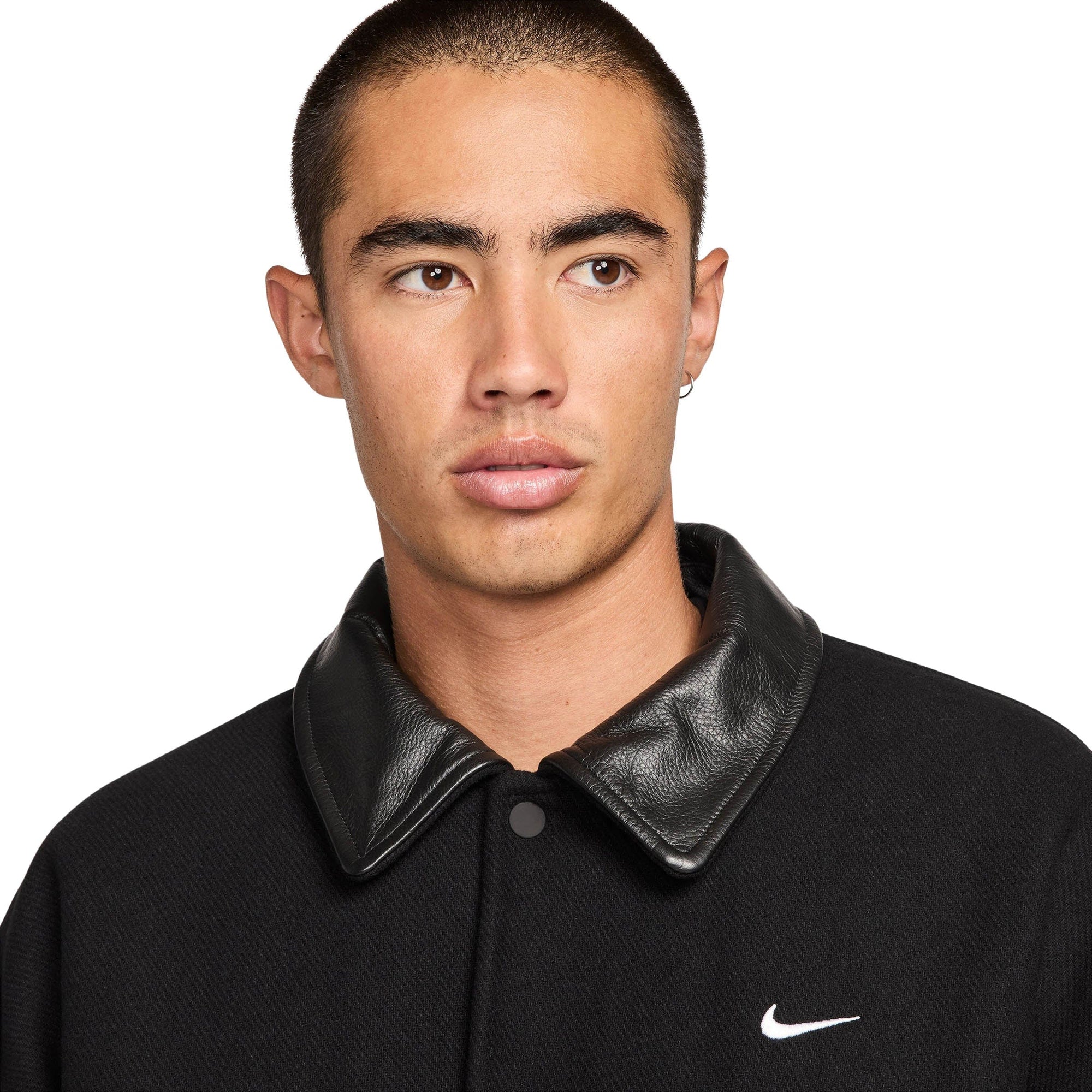 Solo Swoosh Wool Varsity Jacket Nike оригінал – Купити в Україні – збільшений вид - NIKE
