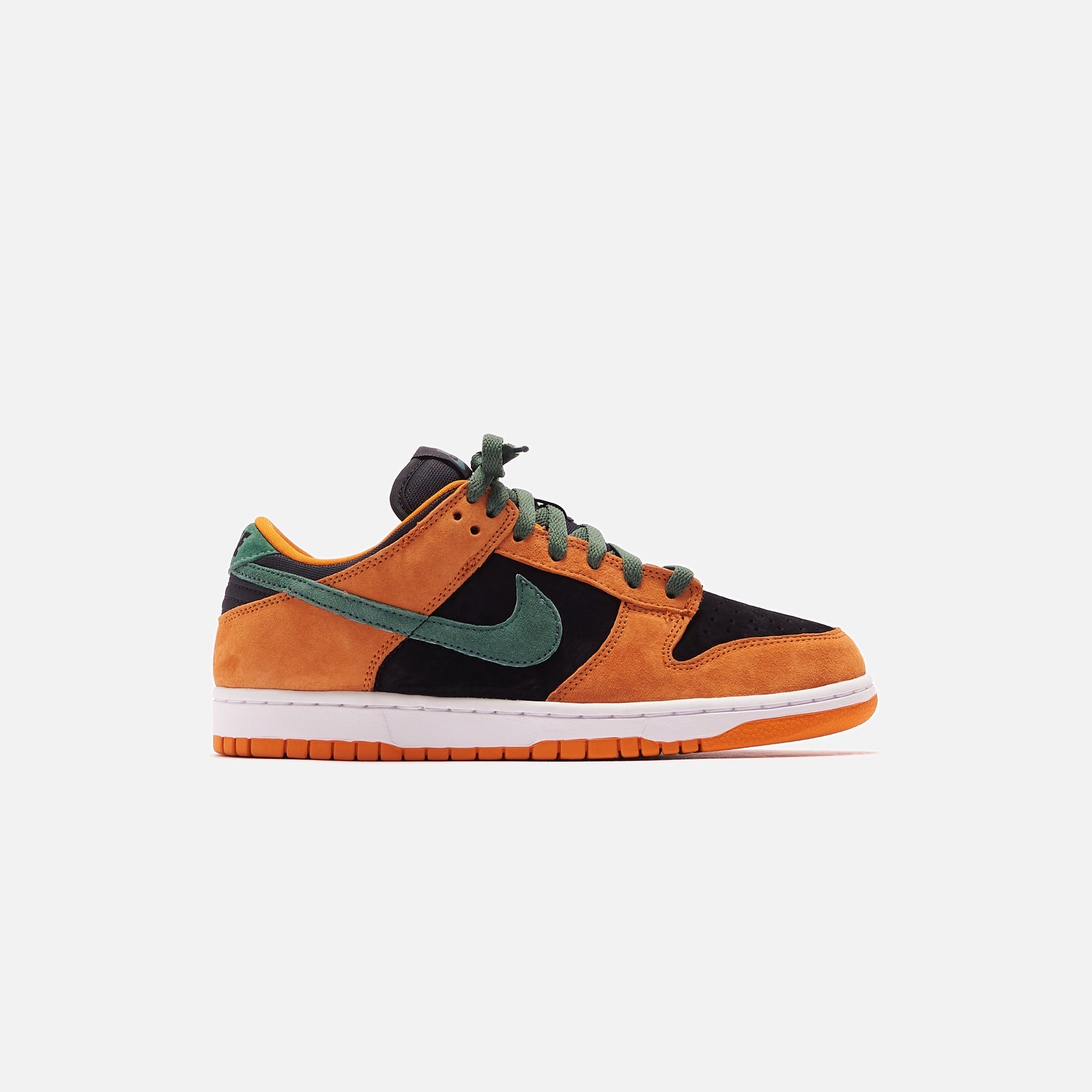 Dunk Low Sp Black Nike оригінал – Купити в Україні – боковий вид - NIKE