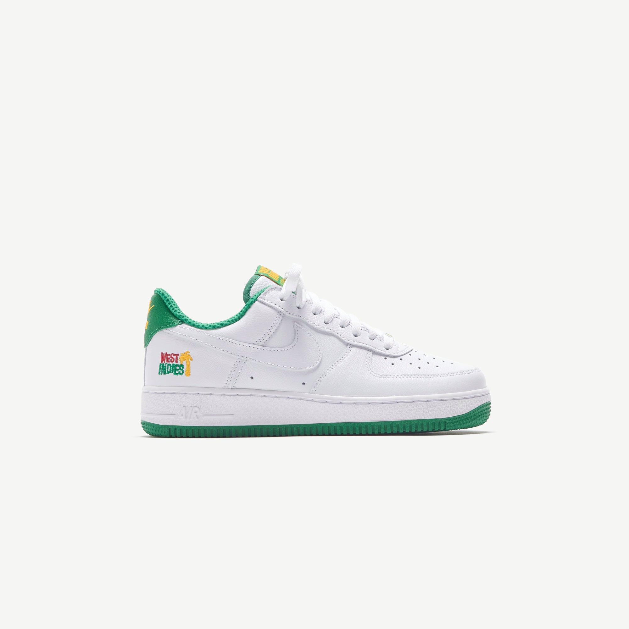 Оригінальна Air Force 1 Low Retro West Indies White Nike – боковий вид