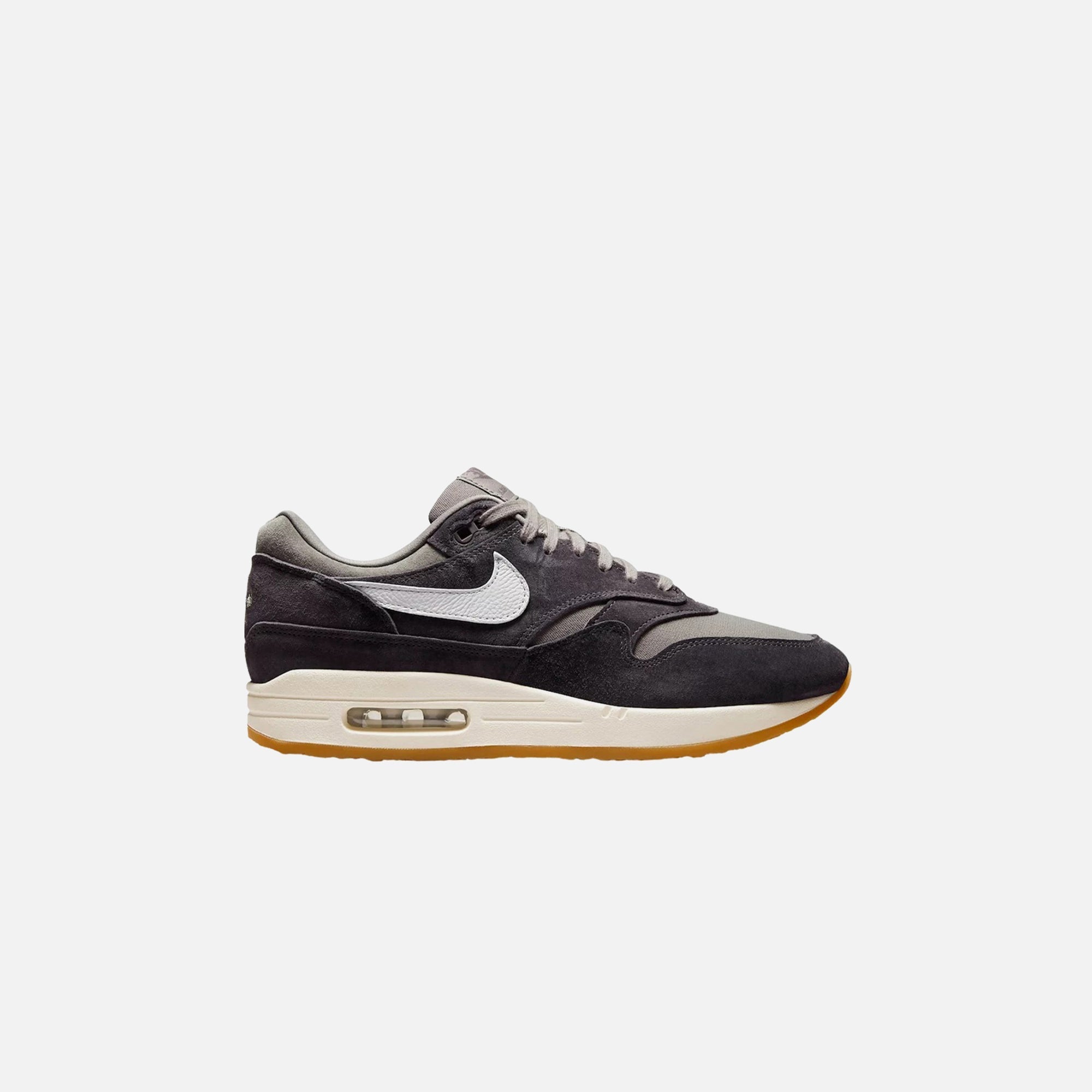 Nike Footwear оригінал | Швидка доставка Україна – боковий вид