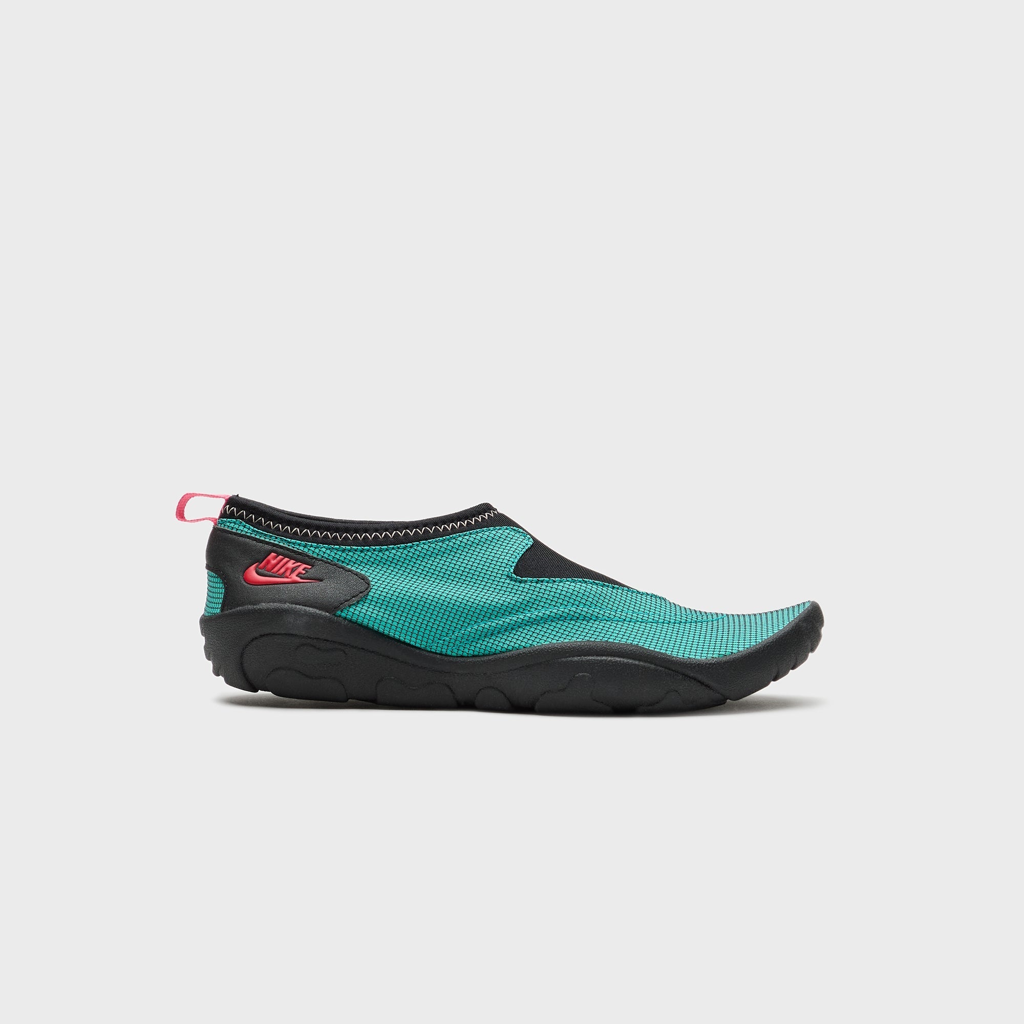 Aqua Turf Turbo Green Nike – Гарантія оригінальності – боковий вид