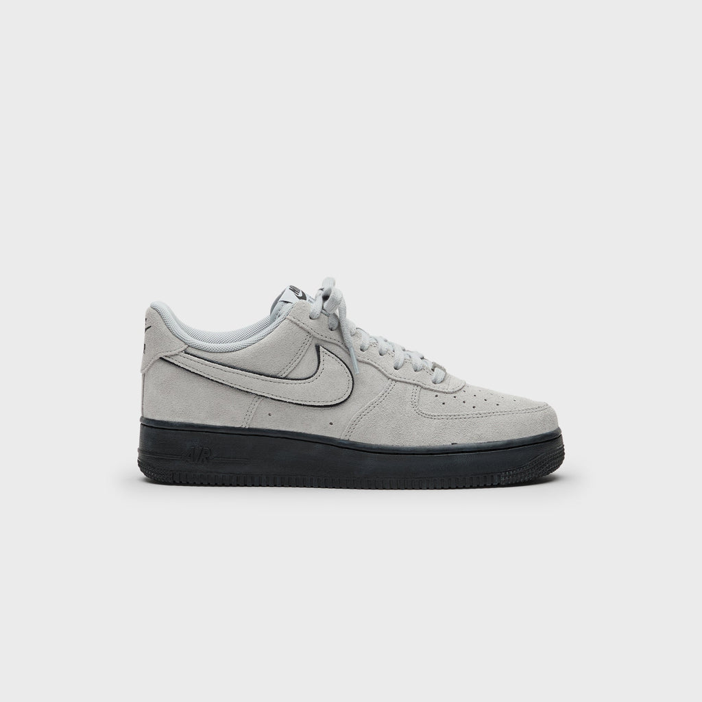 Nike Footwear оригінал | Швидка доставка Україна – боковий вид