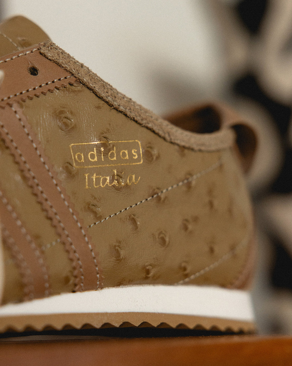 Оригінальна Italia 60s *made In Italy* Adidas – детальний вид