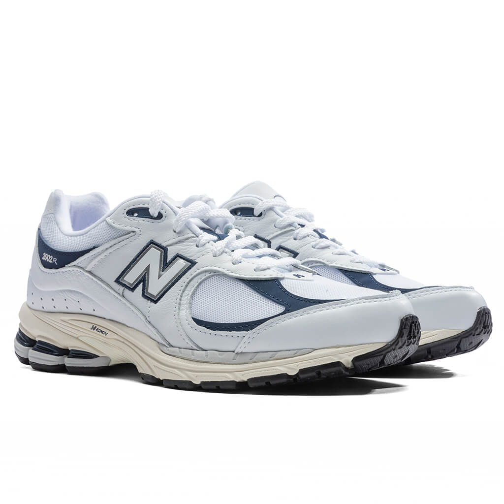 Оригінальна 2002r New balance – вид ззаду