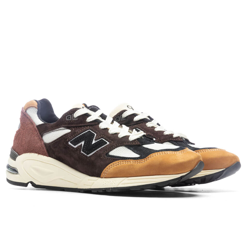 990v2 New balance оригінал – Купити в Україні – вид ззаду