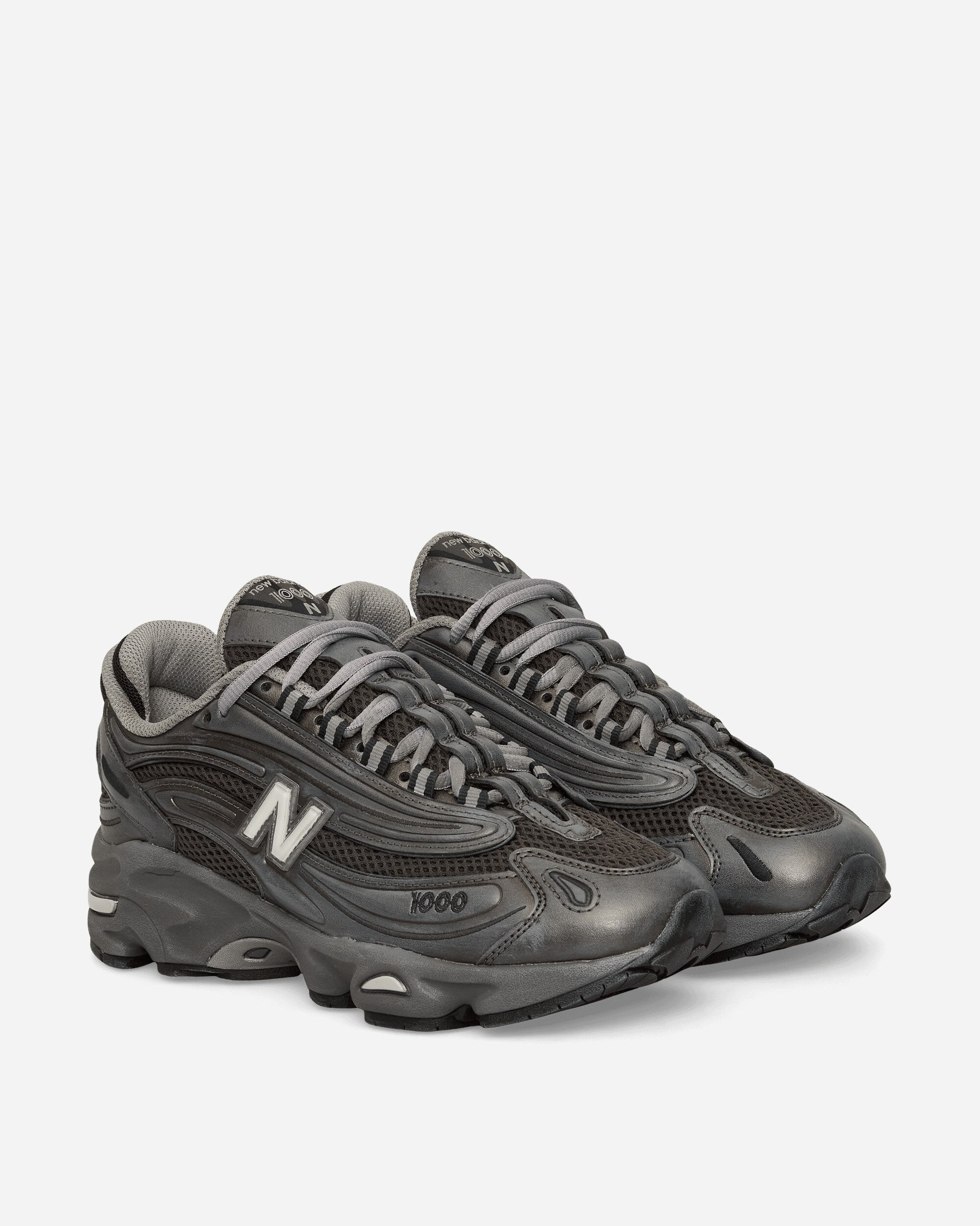 1000 Sneakers Black Metallic New balance оригінал – Купити в Україні – вид ззаду