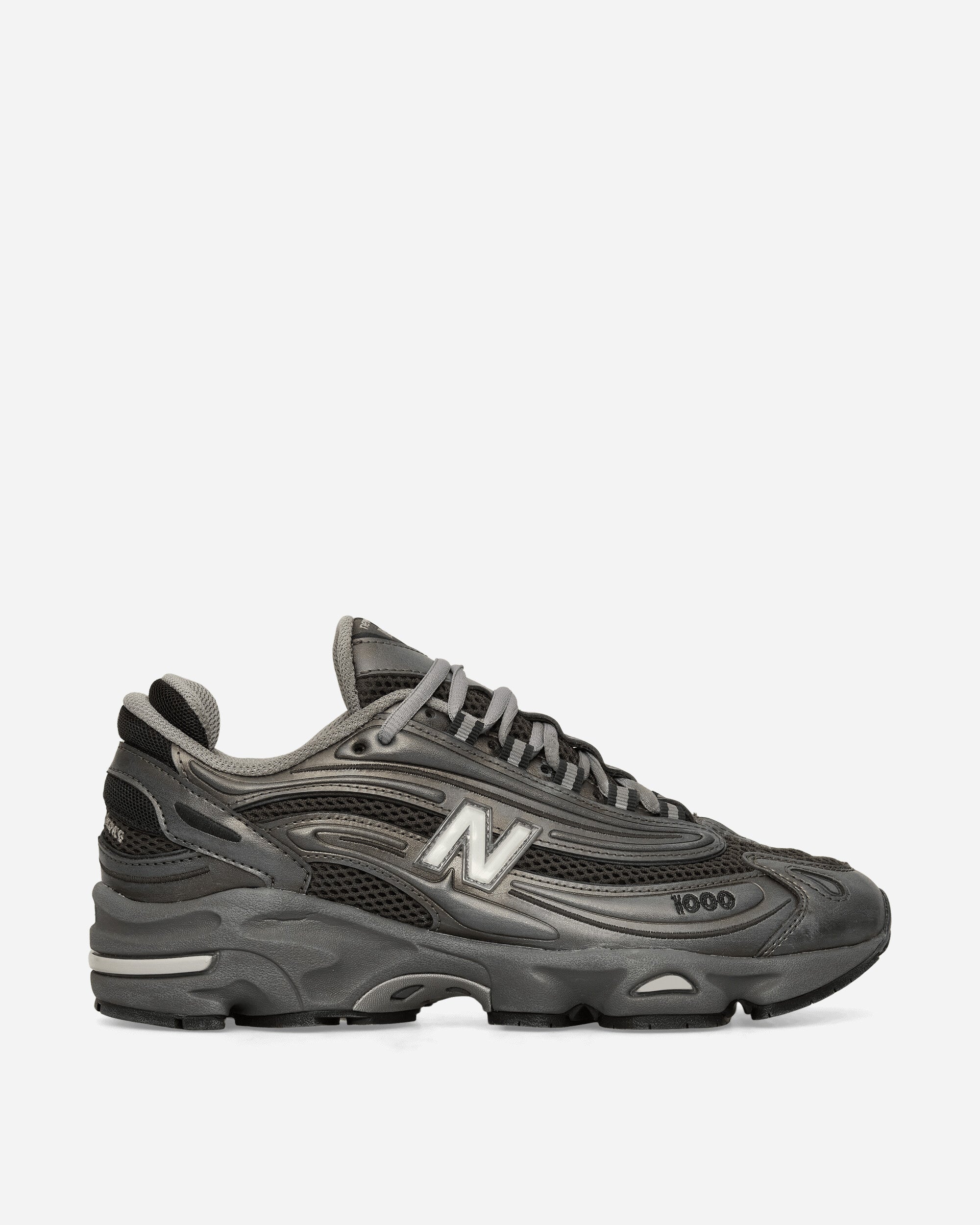 1000 Sneakers Black Metallic New balance оригінал – Купити в Україні – боковий вид