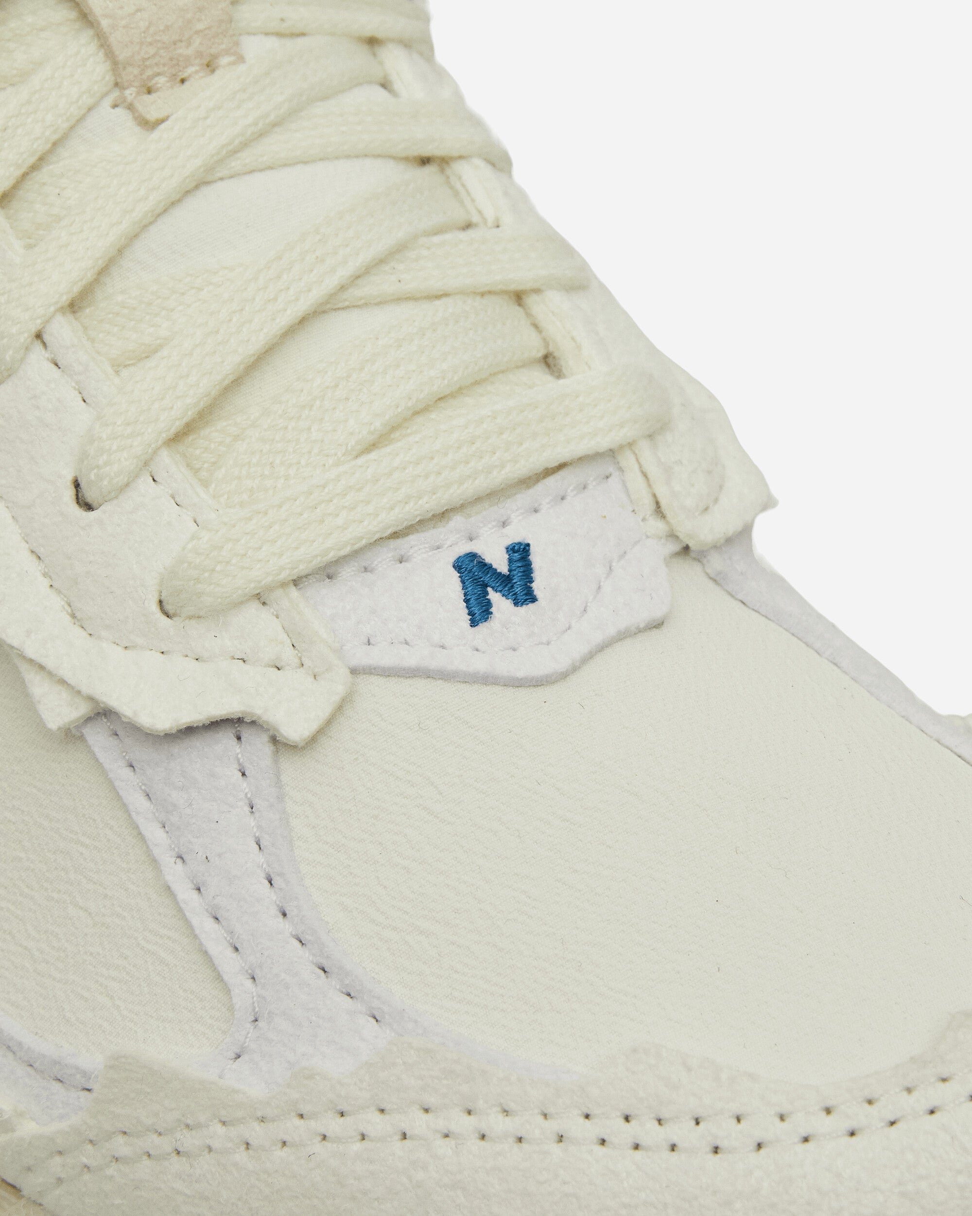 2002R 'Protection Pack' Sneakers Sea Salt / White - NEW BALANCE