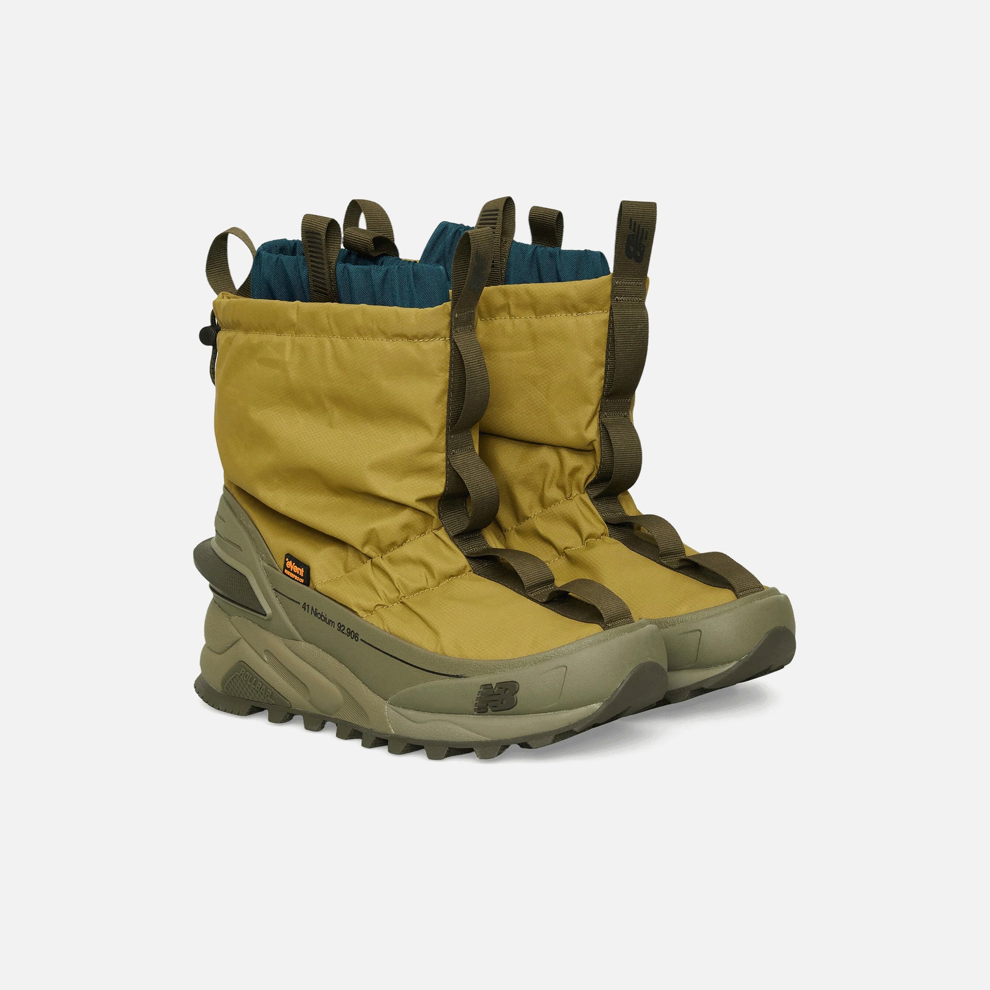 Tokyo Design Studio Niobium C_3 Green New balance оригінал – Купити в Україні – вид ззаду