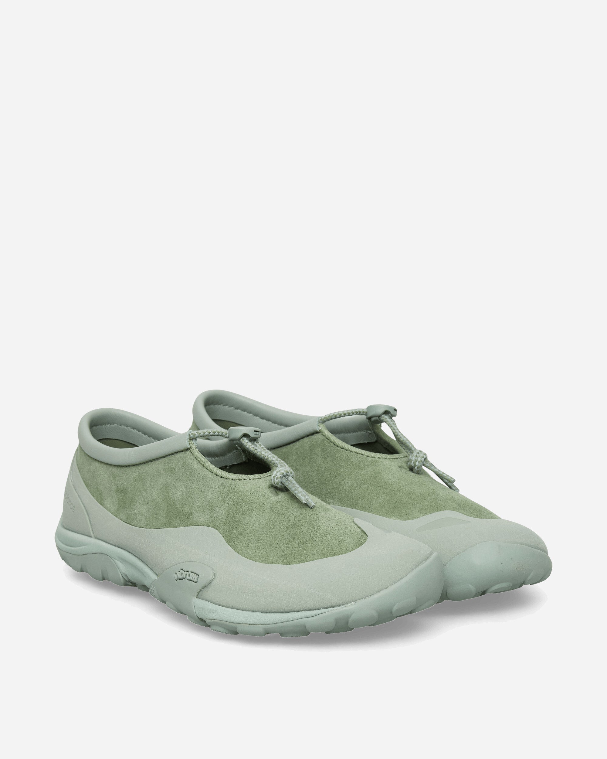 Mt10t Sneakers Oregano New balance оригінал – Купити в Україні – вид ззаду