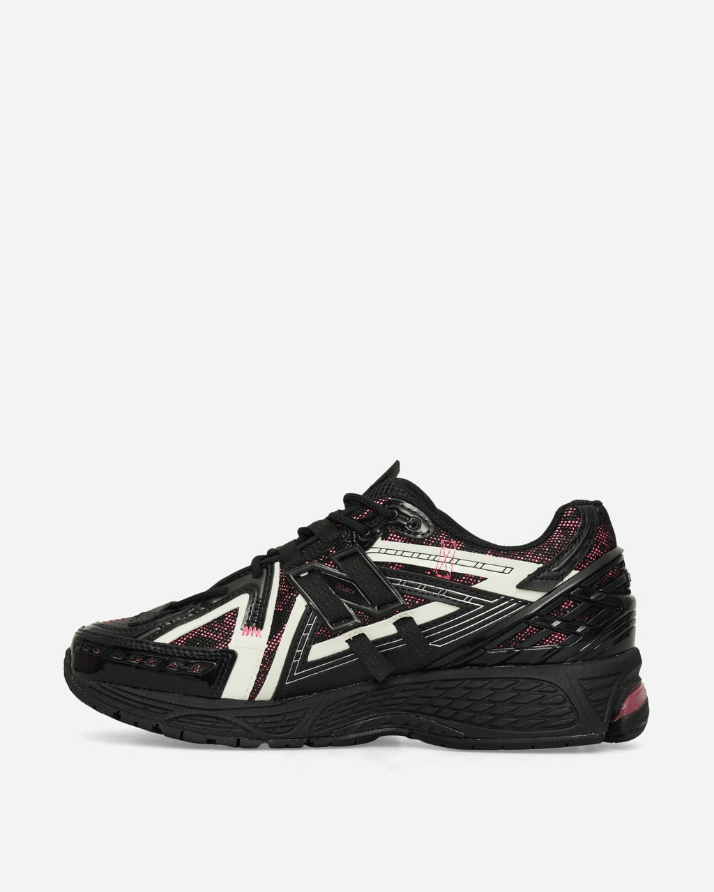 1906A Sneakers Black / Dragon Berry / White - NEW BALANCE