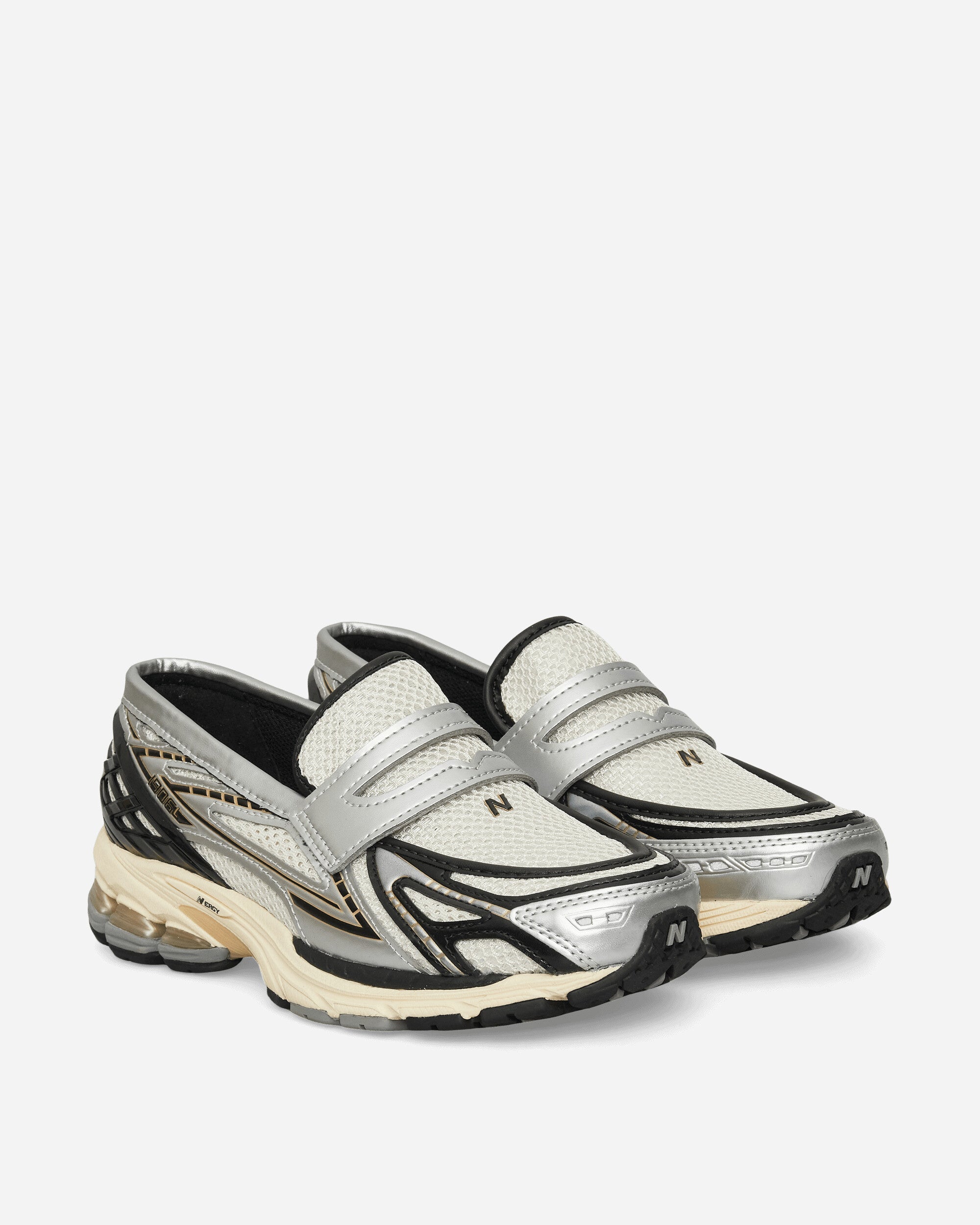 1906l Sneakers Silver Metallic New balance – Гарантія оригінальності – вид ззаду - NEW BALANCE