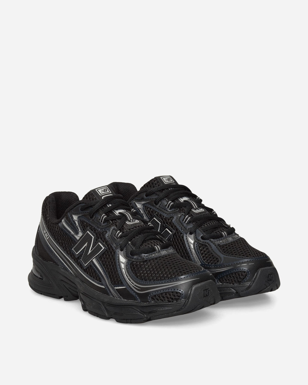 Оригінальна 740 Sneakers Black New balance – вид ззаду