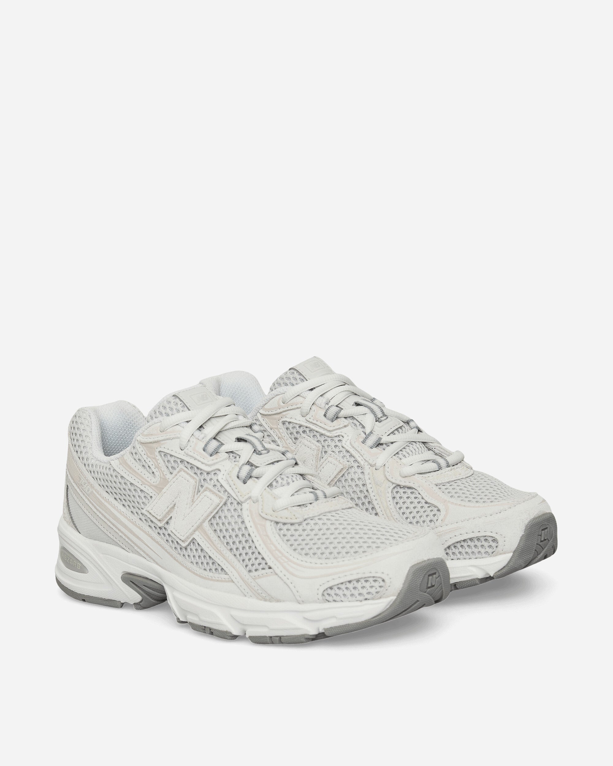740 Sneakers Grey - NEW BALANCE