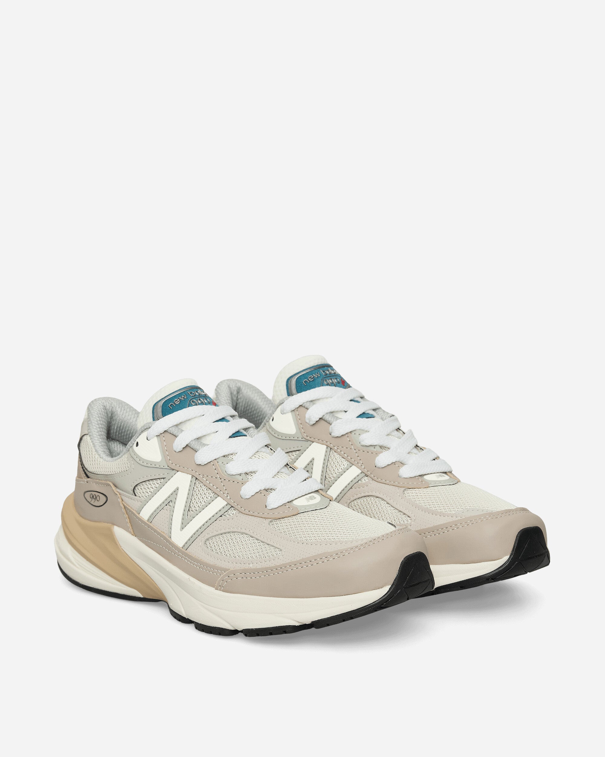 Оригінальна Made In Usa 990v6 Sneakers Light Mushroom New balance – вид ззаду - NEW BALANCE