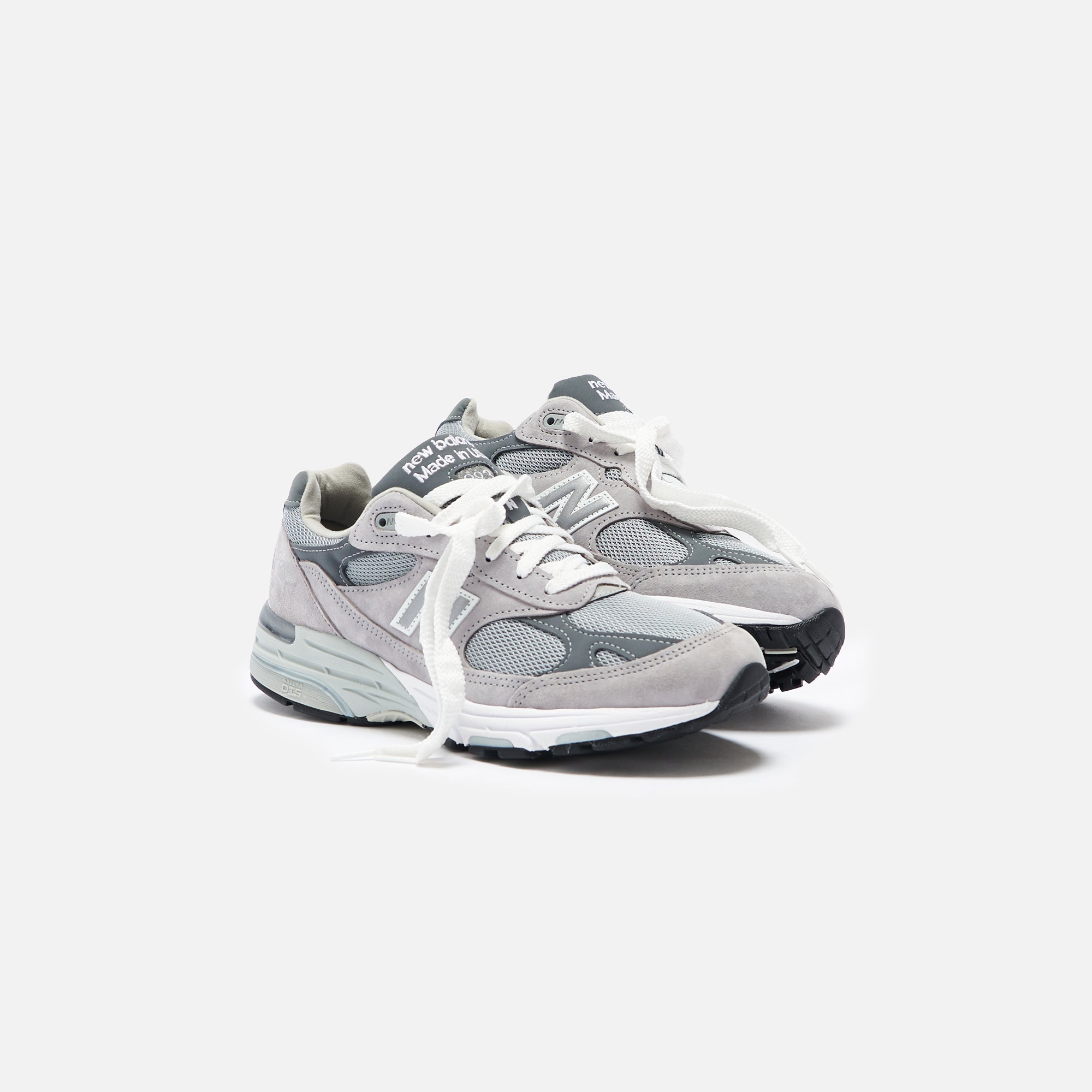 Wmns Made In Usa 993 Grey New balance оригінал – Купити в Україні – вид ззаду - NEW BALANCE