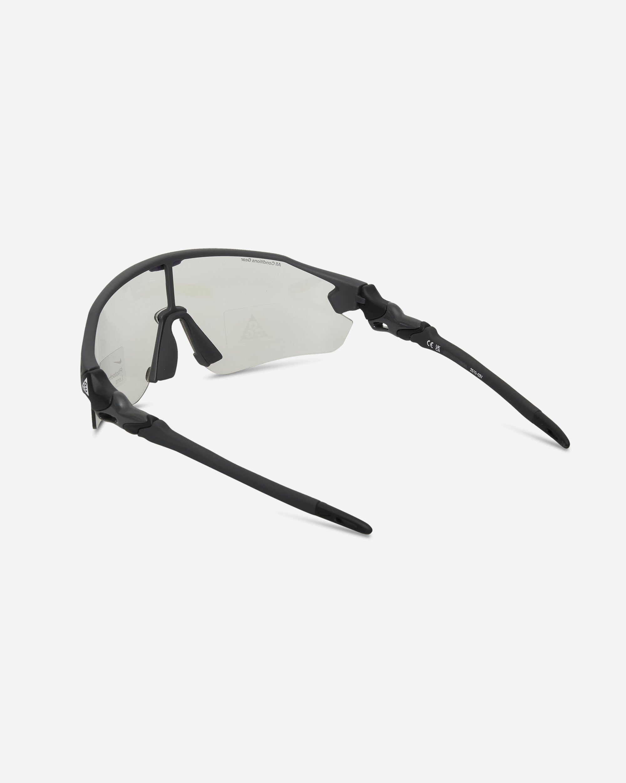 Acg Vista Vert Photochromic Sunglasses Anthracite Nike – Гарантія оригінальності – збільшений вид - NIKE