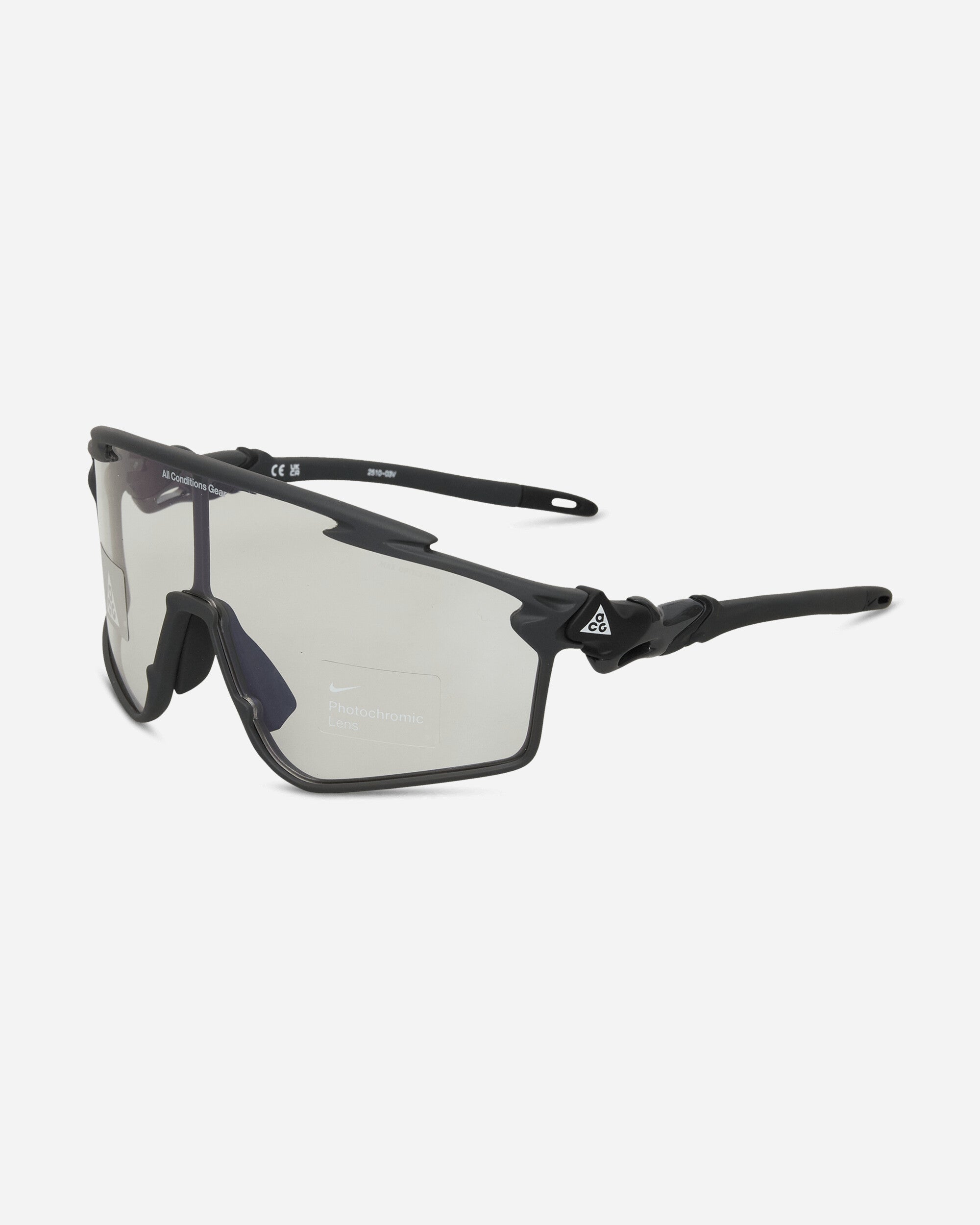 Acg Vista Vert Photochromic Sunglasses Anthracite Nike – Гарантія оригінальності – детальний вид - NIKE
