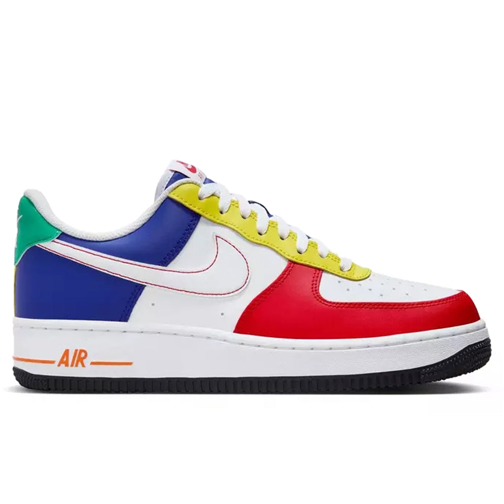 Оригінальна Air Force 1 07 Lv8 Nike – боковий вид