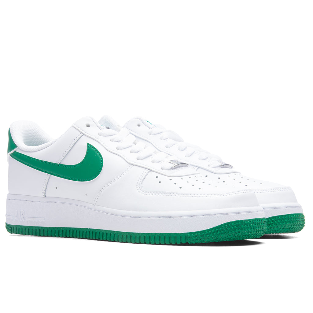 Оригінальна Air Force 1 07 Nike – вид ззаду