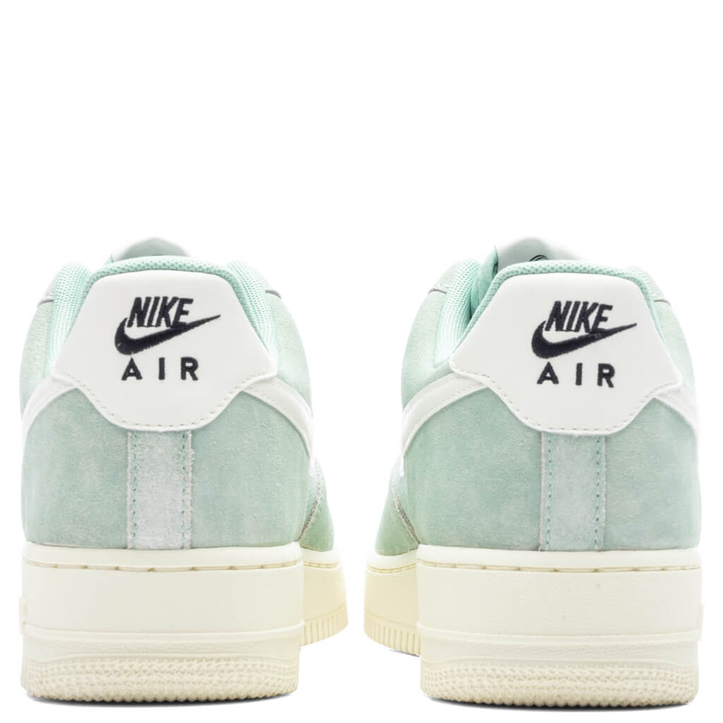 Оригінальна Air Force 1 07 Lv8 Nike – збільшений вид