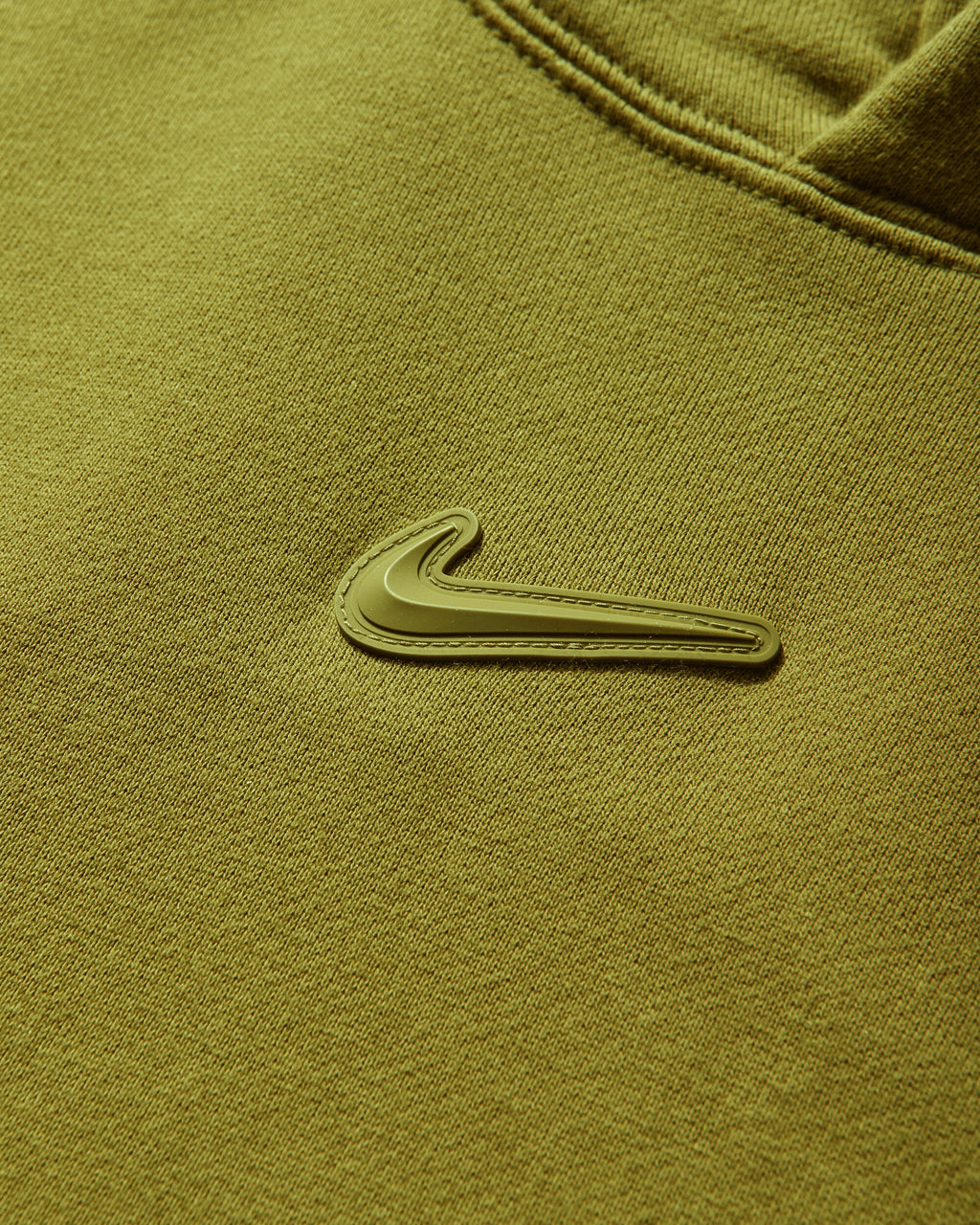 Mens Nocta Hoodie Medium Olive Nike – Гарантія оригінальності – детальний вид
