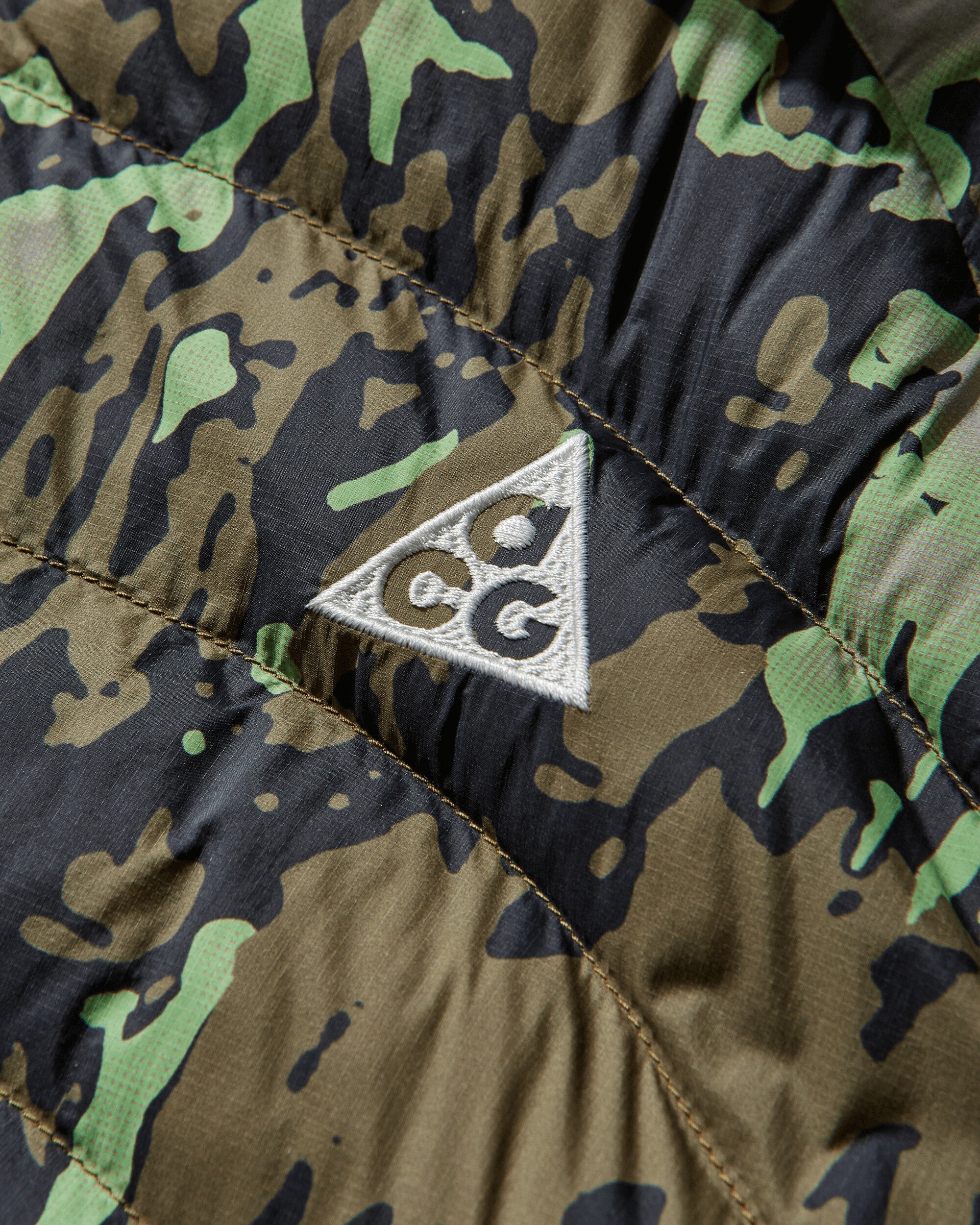 Mens Acg Lava Flow Therma-Fit Adv Jacket College Grey Nike – Гарантія оригінальності – детальний вид - NIKE
