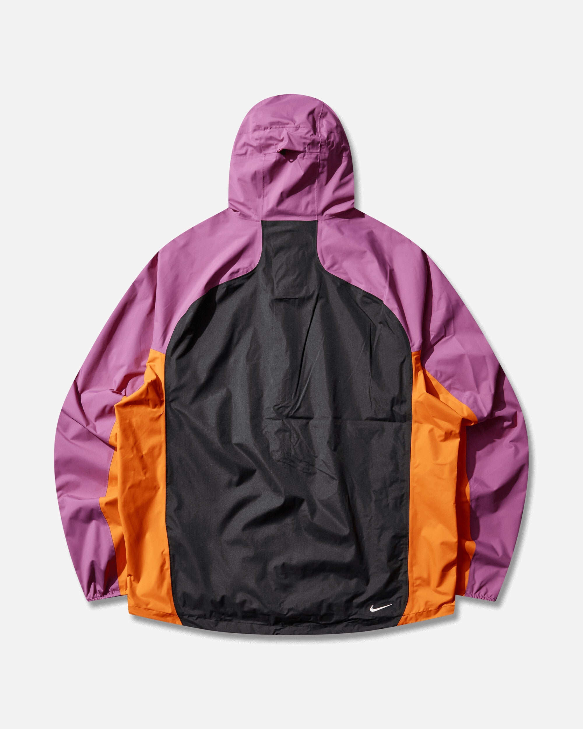 Оригінальна Mens Acg Phantazma Storm-Fit Adv Jacket VIVID Purple Nike – вид ззаду - NIKE