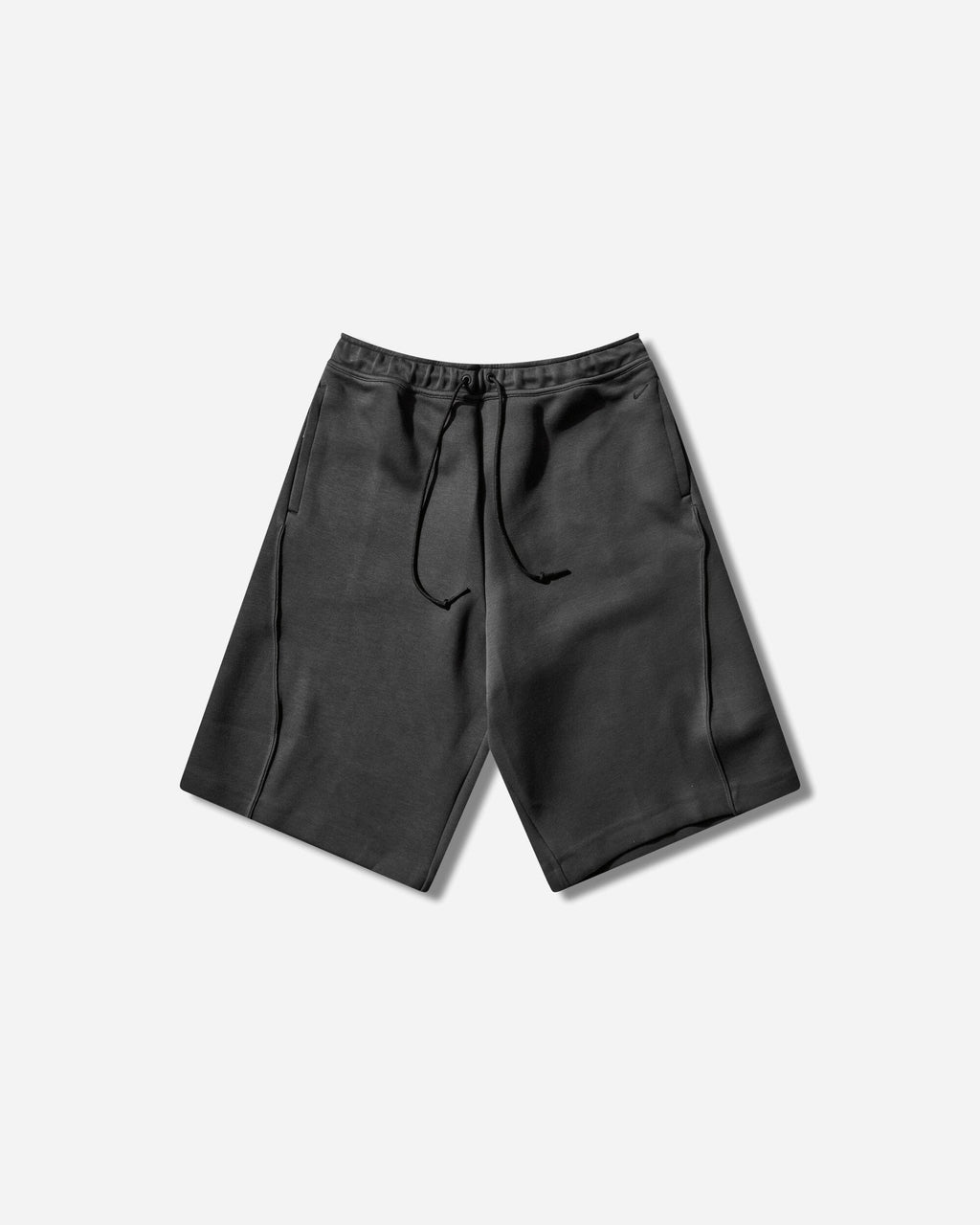 Mens Tech Fleece Oversized Fit Shorts Anthracite Nike – Гарантія оригінальності – боковий вид