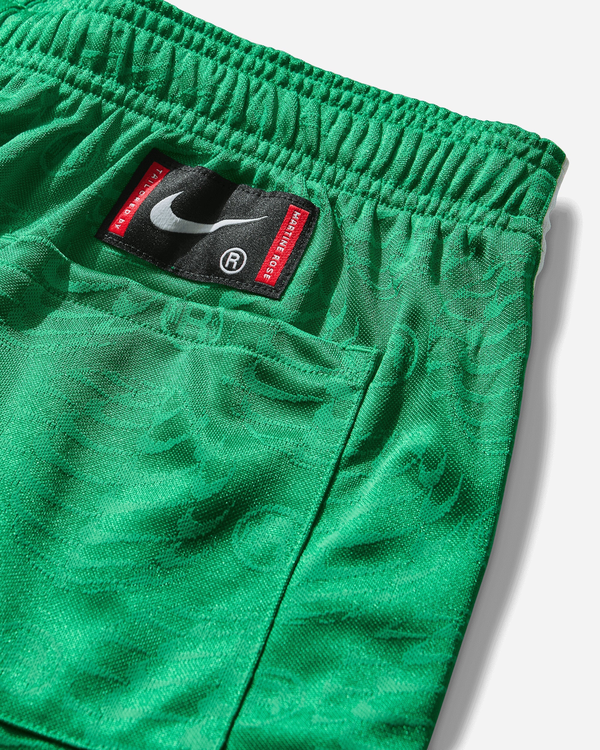Оригінальна Mens Martine Rose Football Shorts Lucky Green Nike – збільшений вид