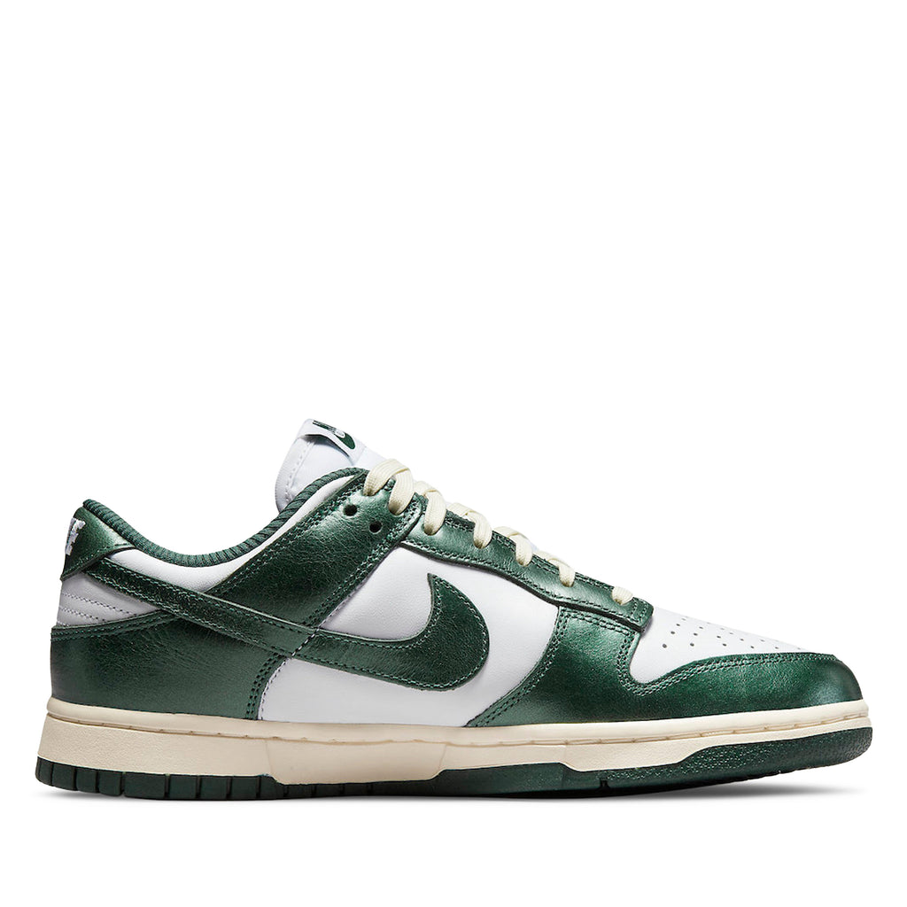 Оригінальна Womens Dunk Low Sneakers Nike – боковий вид