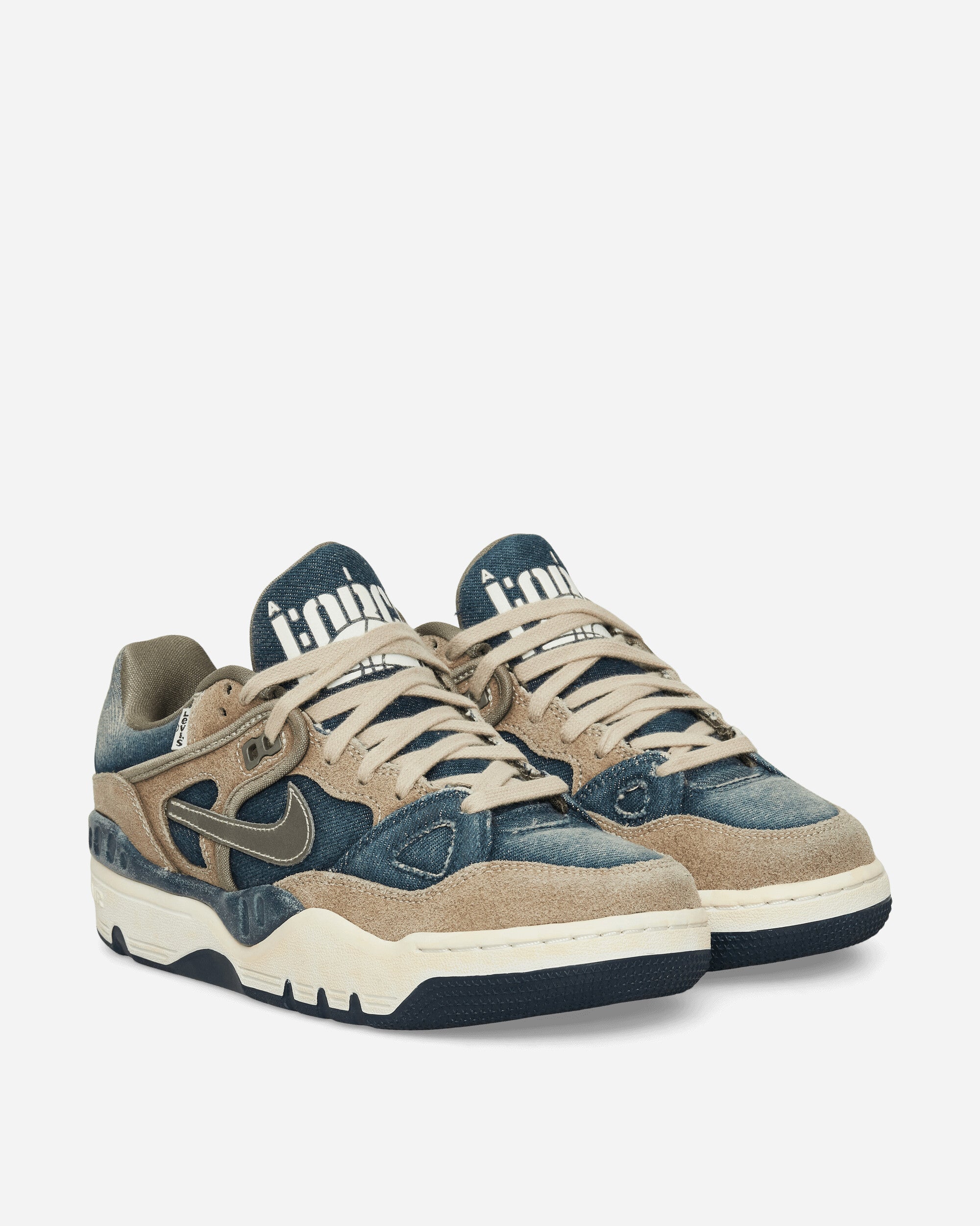 Оригінальна Levis X Nigo Air Force 3 Low Sneakers Olive Grey Nike – вид ззаду - NIKE