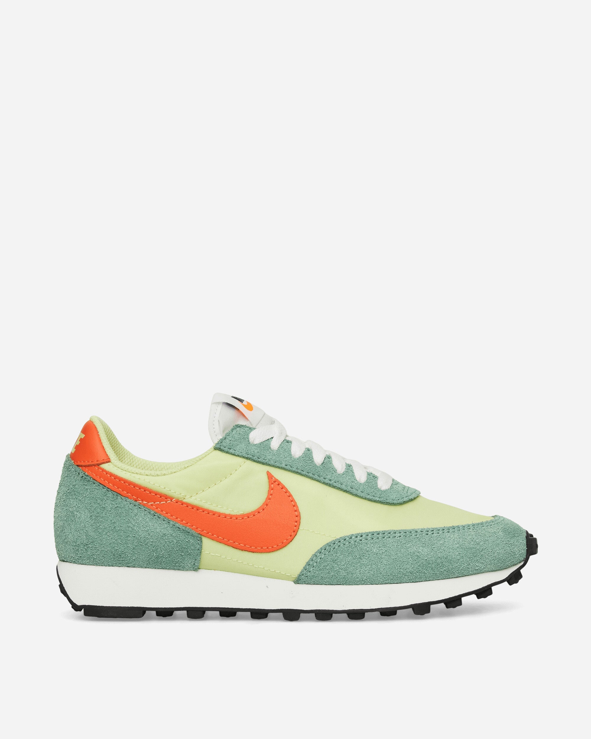 Daybreak Sneakers Limelight Nike оригінал – Купити в Україні – боковий вид - NIKE