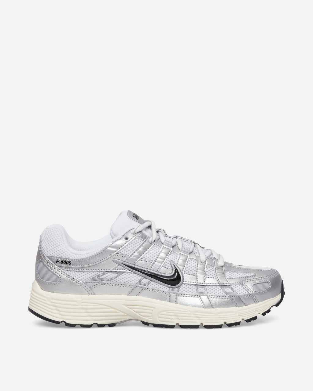 Оригінальна P-6000 Sneakers White Nike – боковий вид
