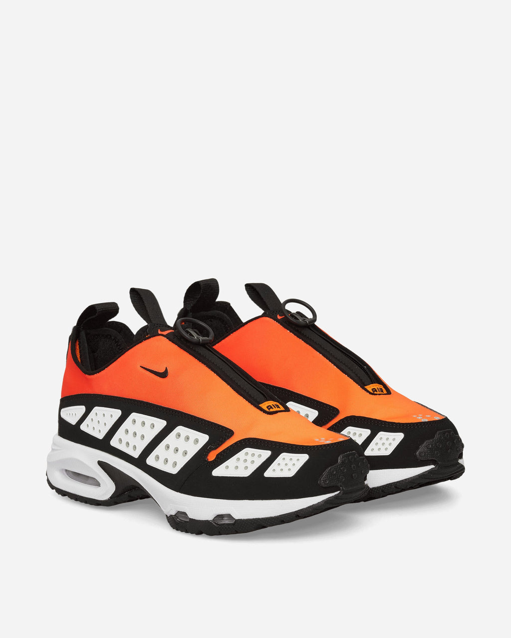 Оригінальна Womens Air Max Sndr Sneakers Bright Crimson Nike – вид ззаду