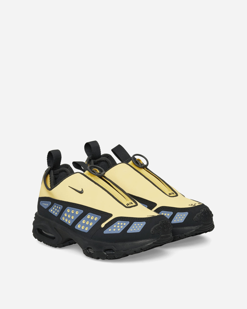 Оригінальна Womens Air Max Sndr Sneakers Saturn Gold Nike – вид ззаду
