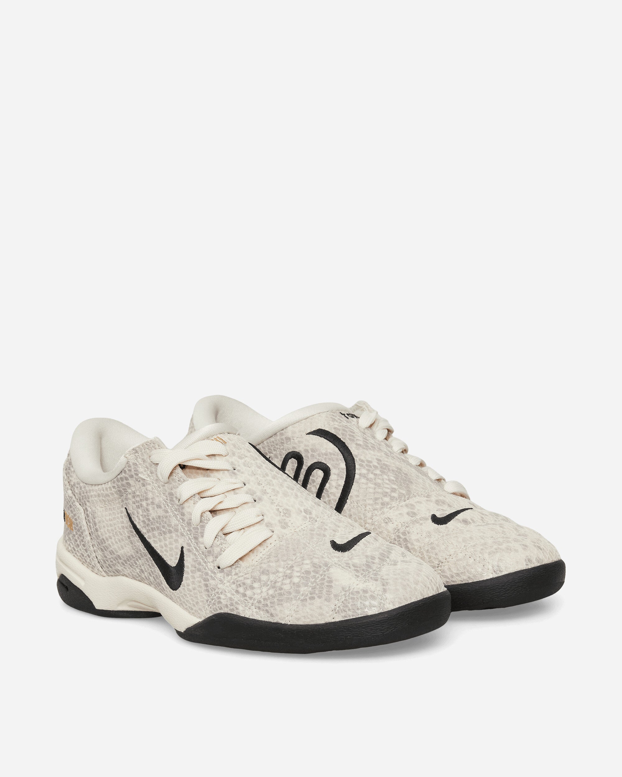 Womens Total 90 Sneakers Pale Ivory Nike оригінал – Купити в Україні – вид ззаду