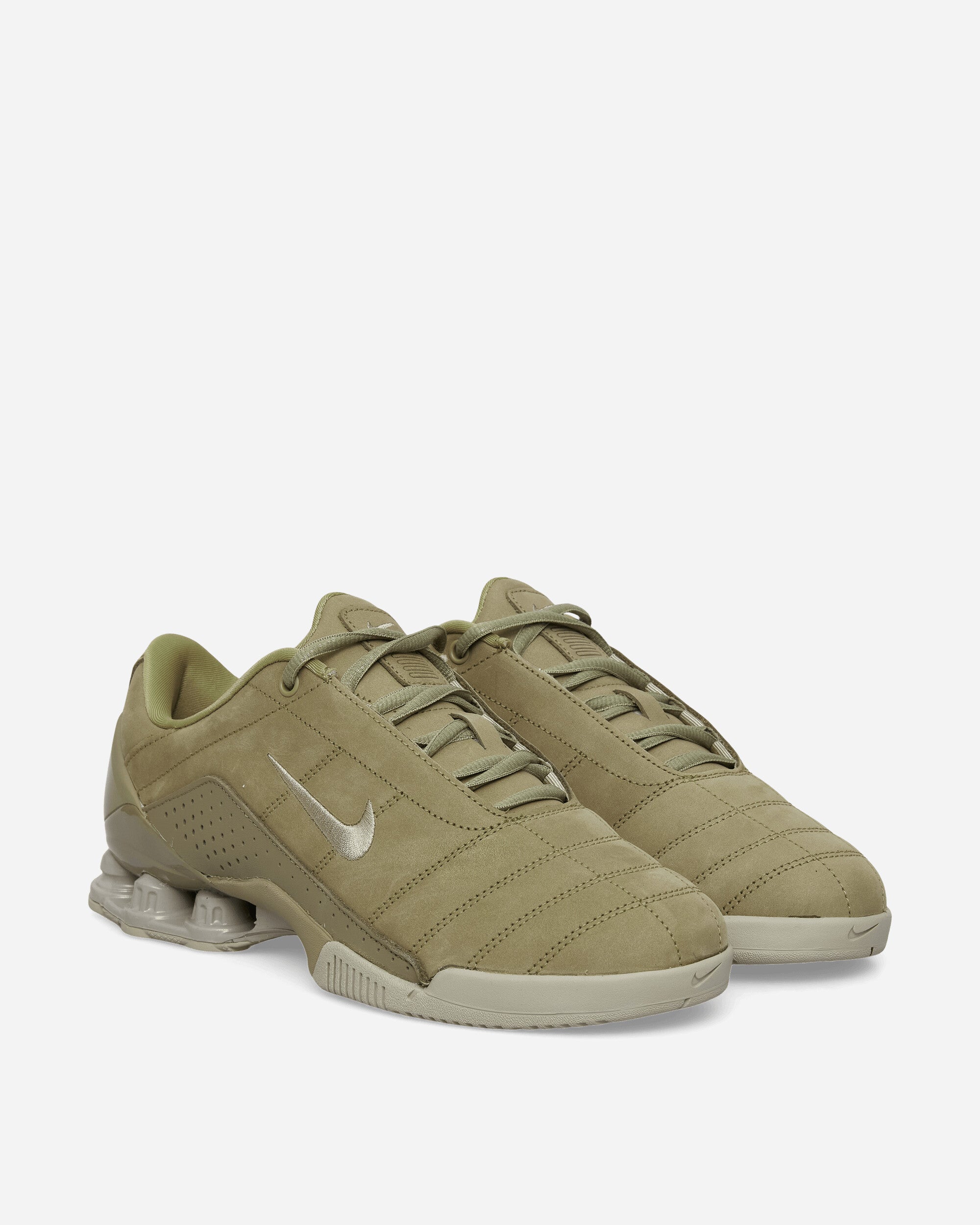 Оригінальна Womens Total 90 Shox Magia Sneakers Neutral Olive Nike – вид ззаду