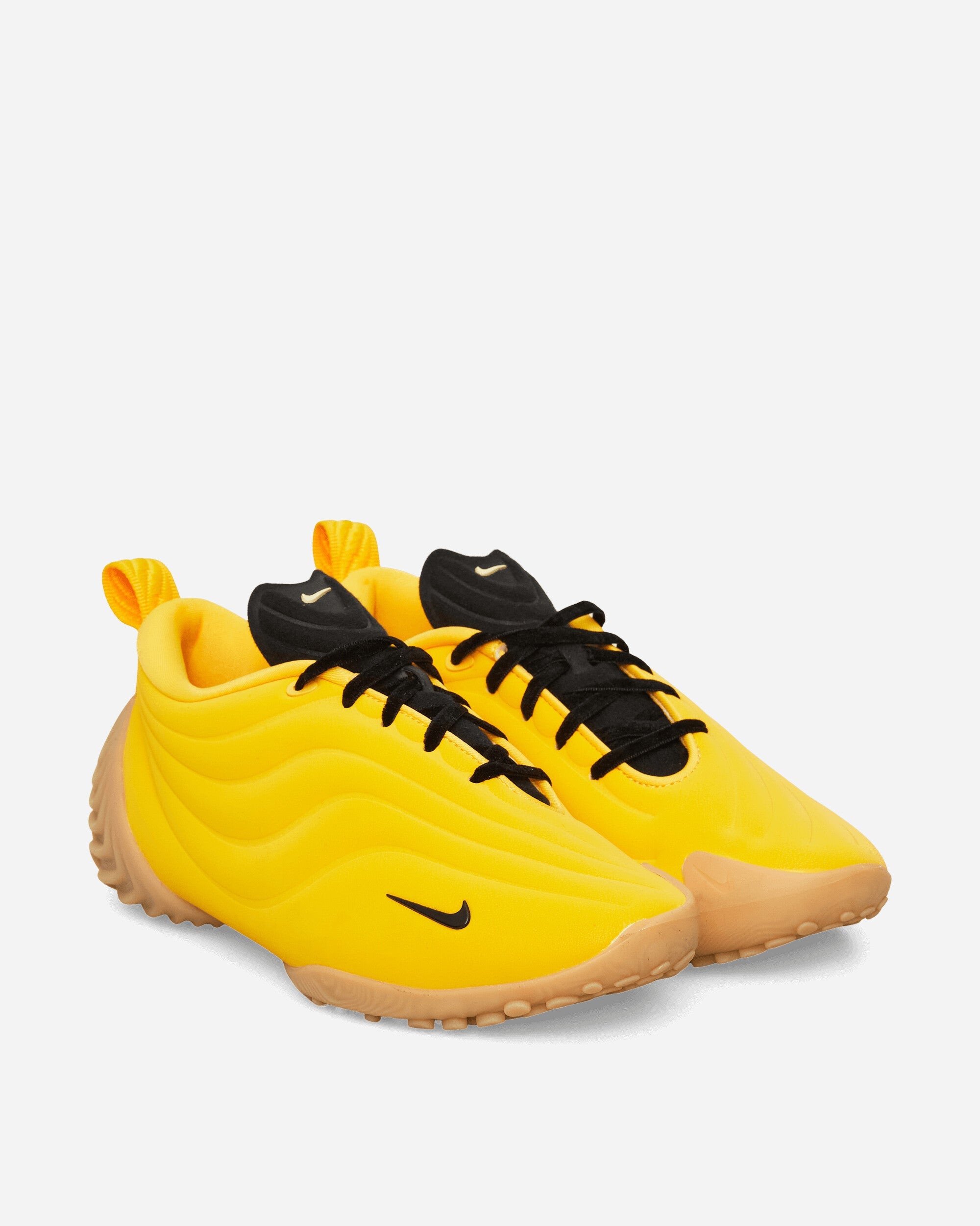 Womens Astra Ultra Sneakers University Gold Nike – Гарантія оригінальності – вид ззаду