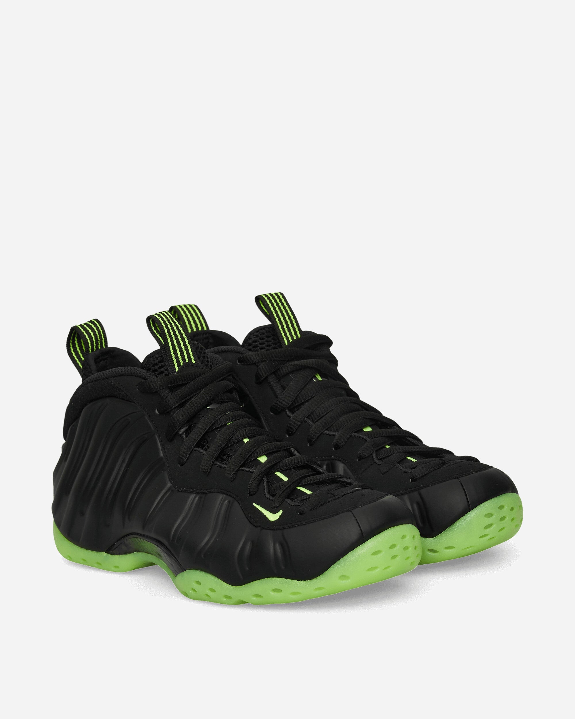 Air Foamposite One Sneakers Black / Volt - NIKE