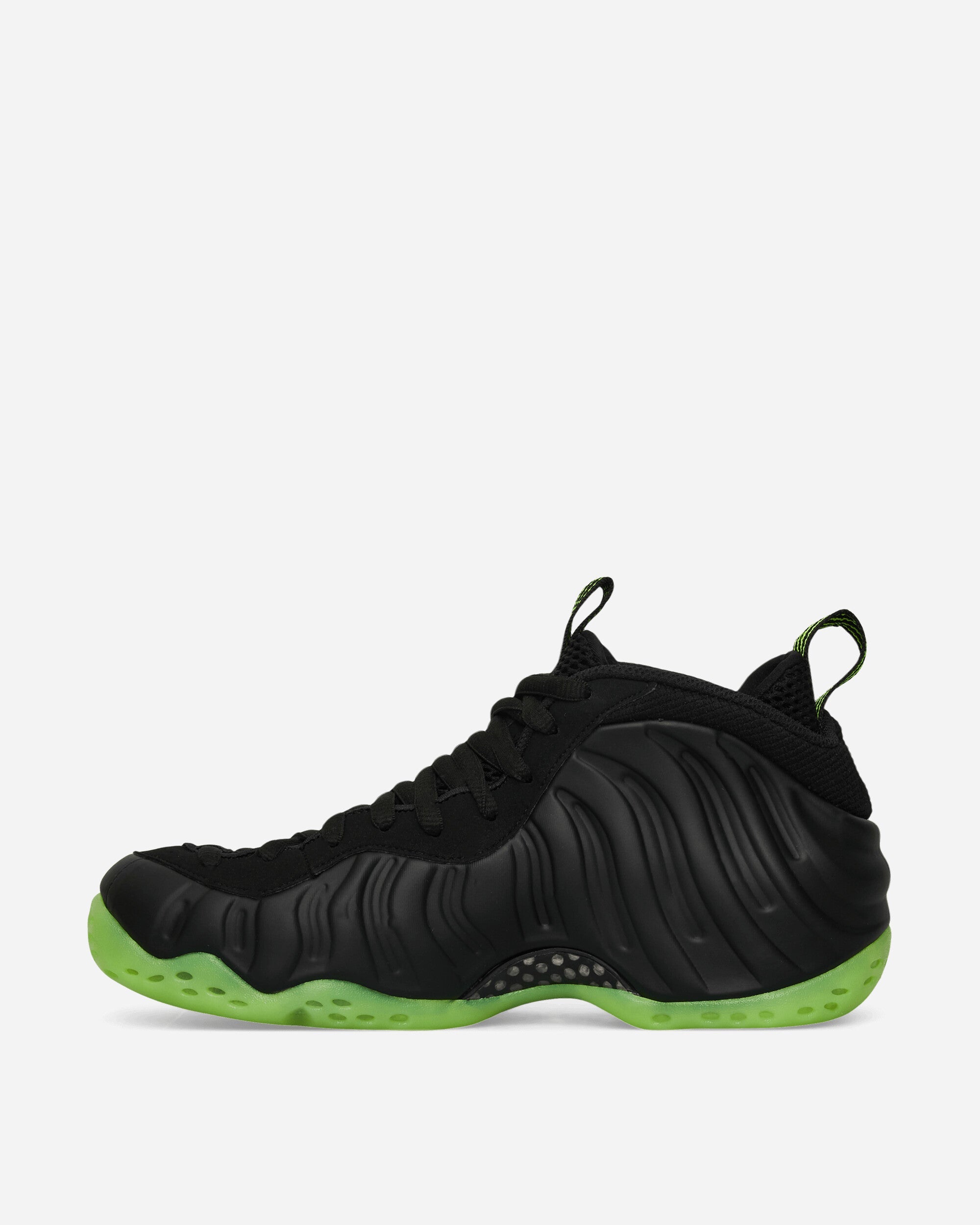 Air Foamposite One Sneakers Black / Volt - NIKE
