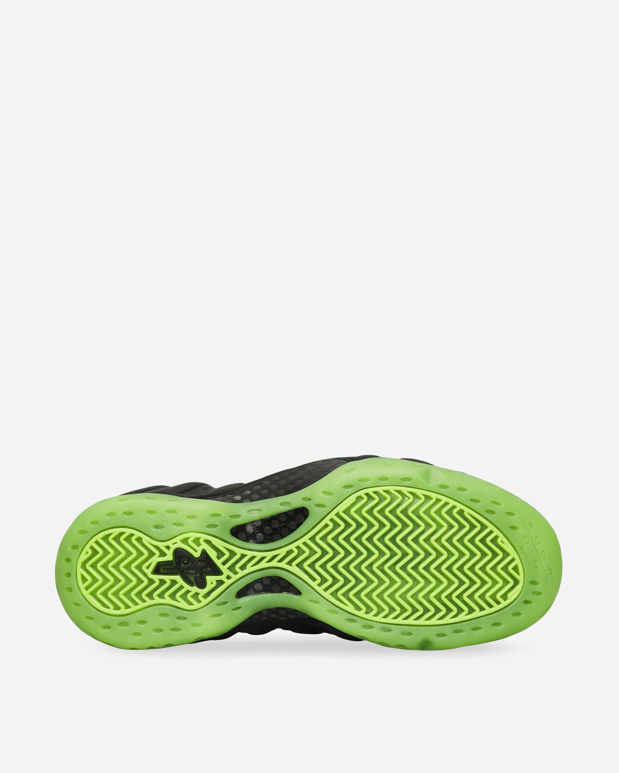 Air Foamposite One Sneakers Black / Volt - NIKE