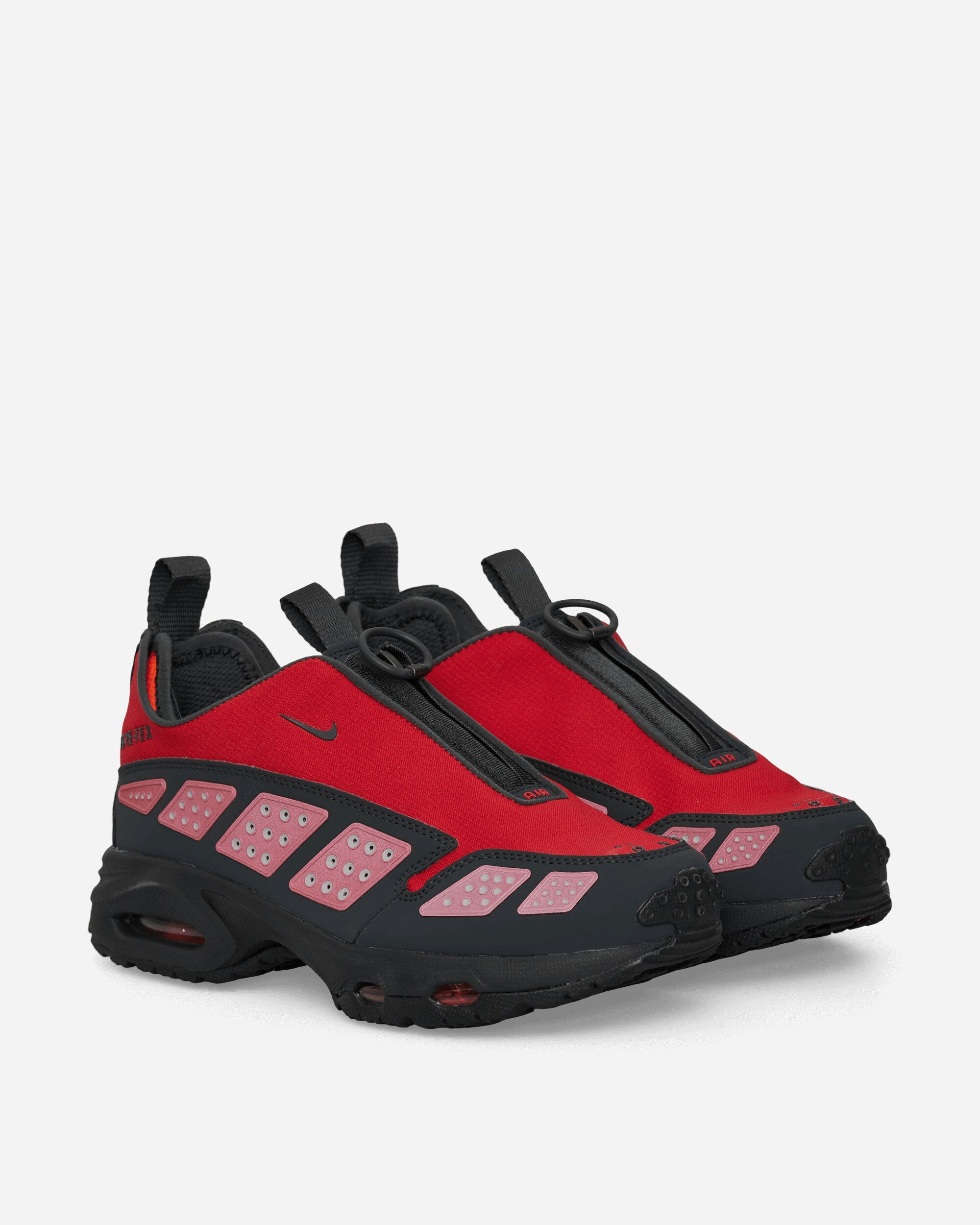 Womens Air Max Sndr Gore-Tex Sneakers Fire Red Nike оригінал – Купити в Україні – детальний вид - NIKE