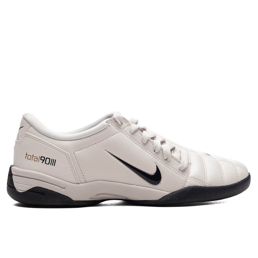 Total 90 III Nike оригінал – Купити в Україні – боковий вид