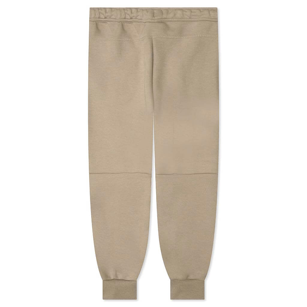 Оригінальна Sportswear Tech Fleece Slim Fit Joggers Nike – вид ззаду