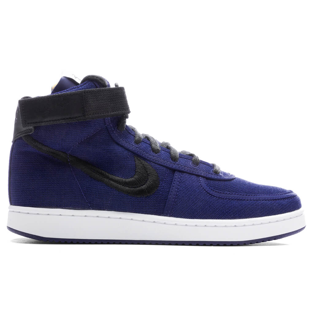 Nike Footwear оригінал | Швидка доставка Україна – боковий вид