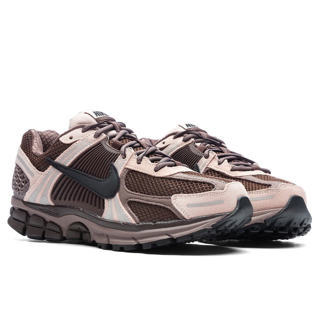 Оригінальна Womens Zoom Vomero 5 Nike – вид ззаду