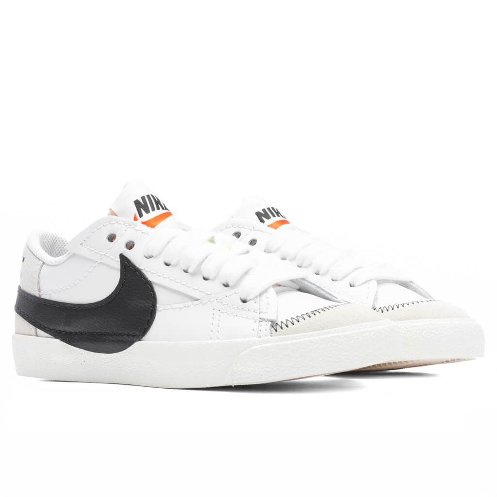 Оригінальна Womens Blazer Low 77 Jumbo Nike – вид ззаду