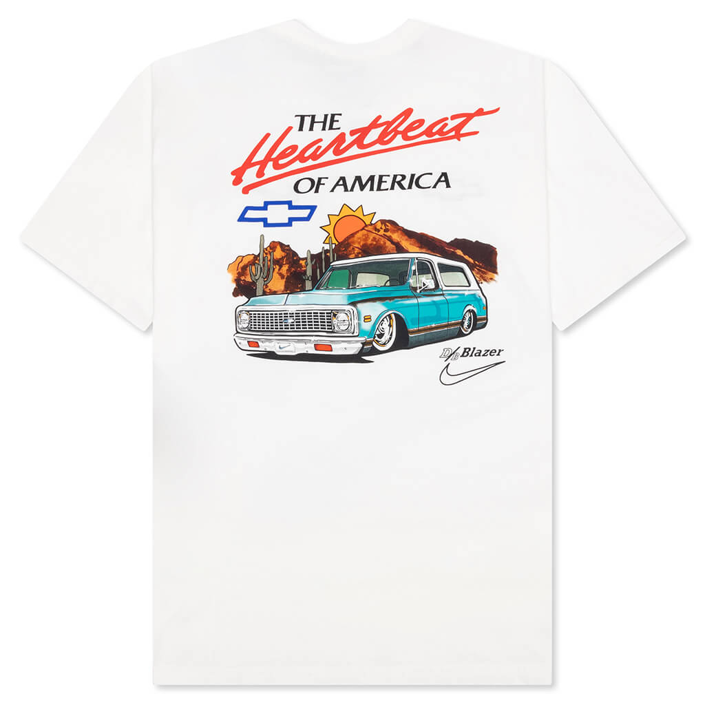 Оригінальна X Devin Booker X Chevrolet Max90 Tee Sail Nike – вид ззаду