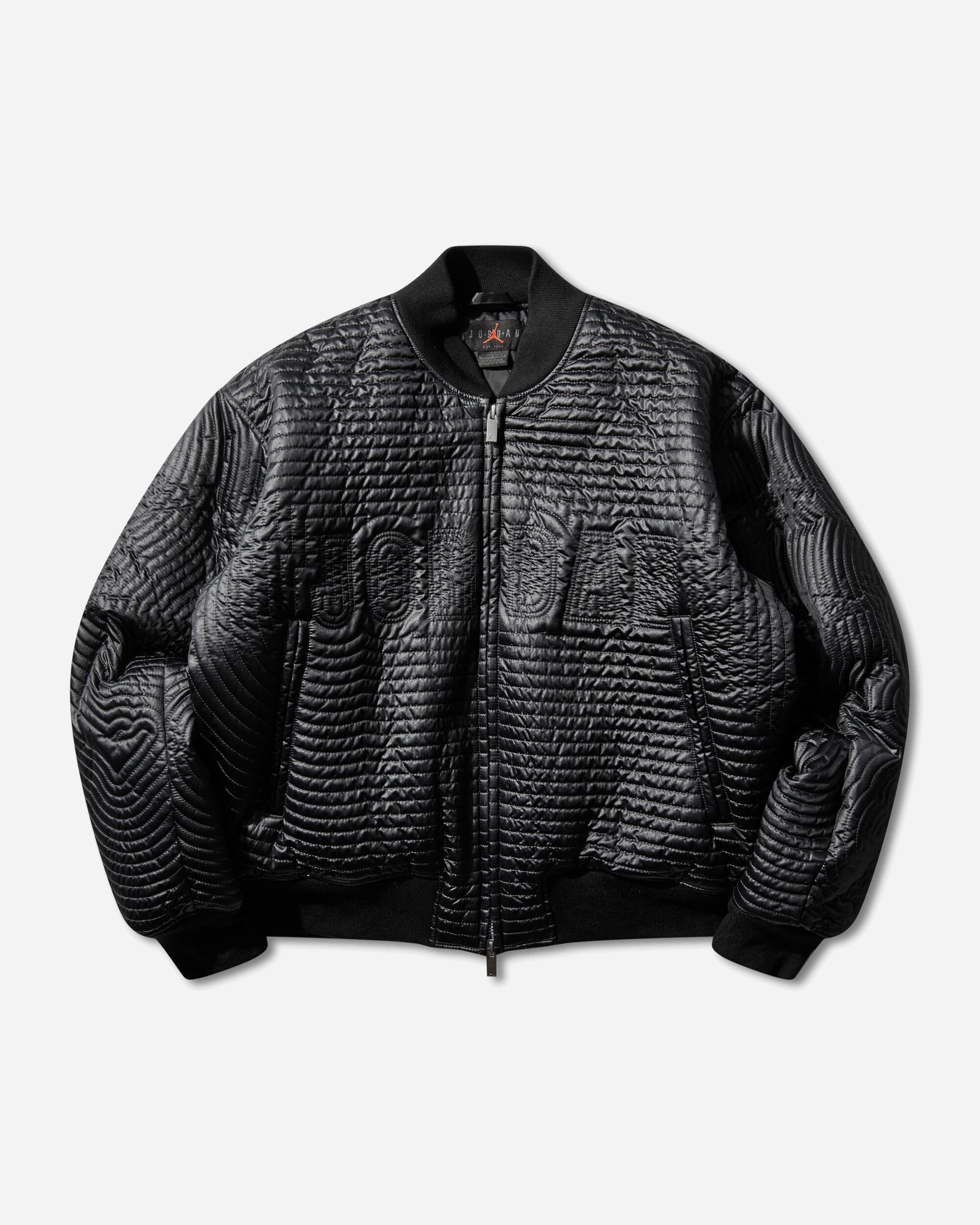 Оригінальна Mens Flight Nylon Varsity Jacket Black Nike – боковий вид